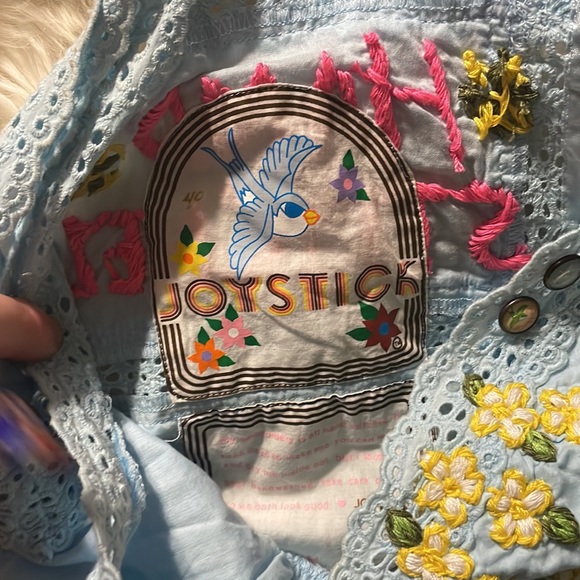 Shirt - Picture 3 of 5